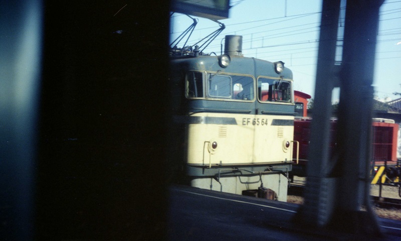 国鉄EF65形電気機関車(EF65 64)